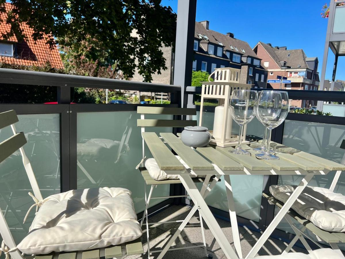 Design Apartment Mit Balkon - Kueche - Netflix เอสเซน ภายนอก รูปภาพ